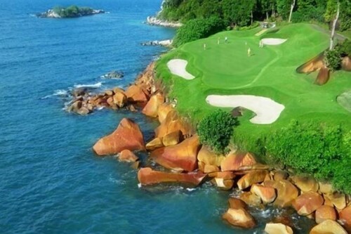 Ria Bintan Golf Lodge