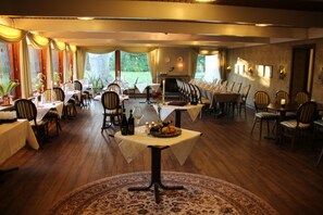 Dinner served - Bov Kro (Padborg)