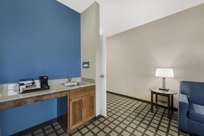 Interior - Baymont by Wyndham San Angelo (San Angelo)