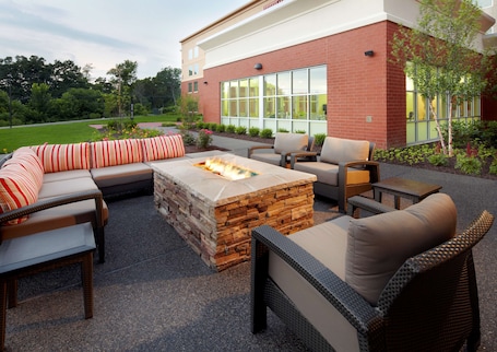 Courtyard. Homewood Suites Pittsburgh Airport
