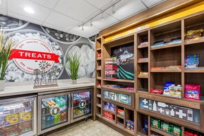 Restaurant - Hampton Inn DeKalb, IL (DeKalb)