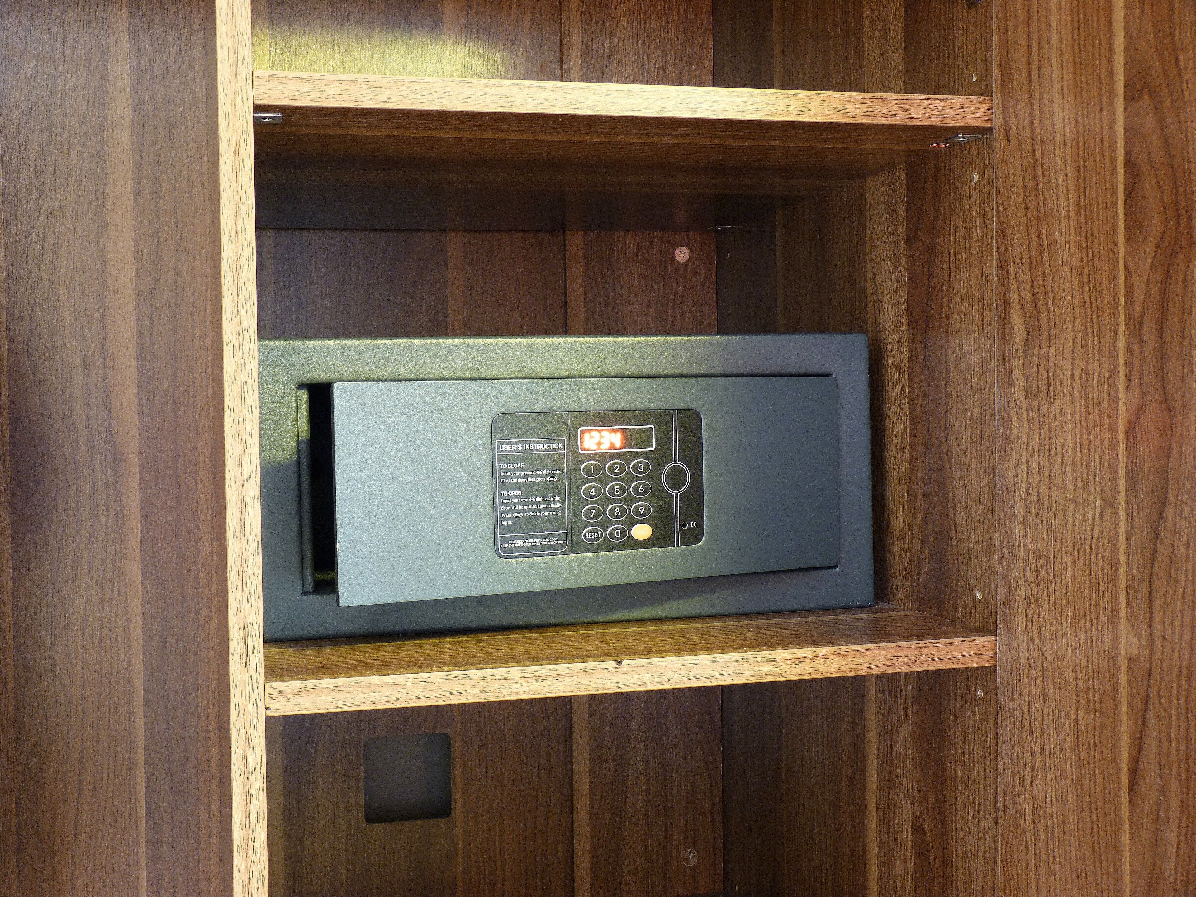 Photo - Britannia Study Hotel