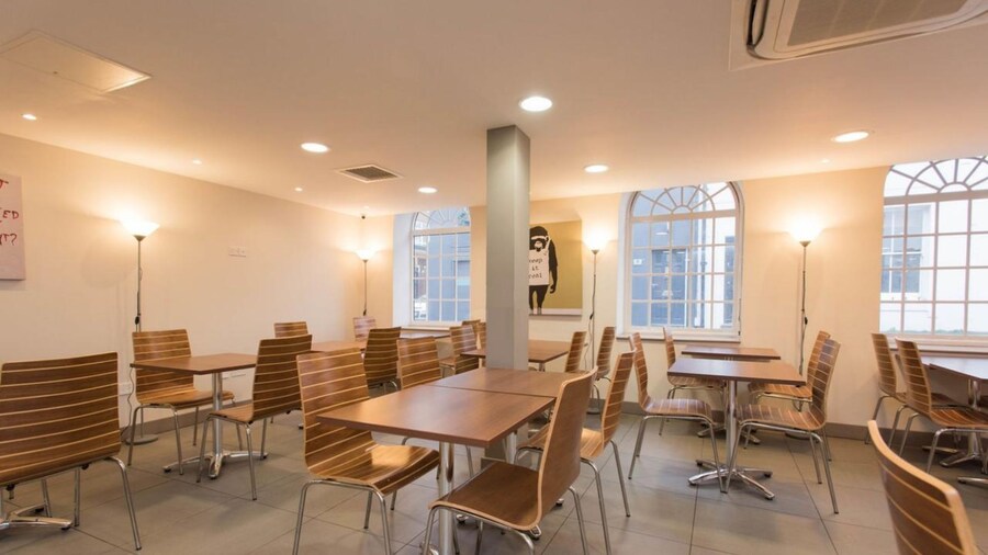 Britannia Study Hotel