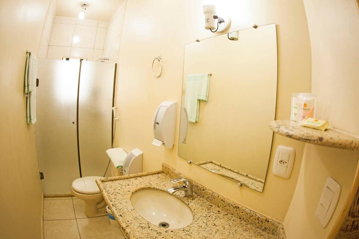Bathroom | Shower, rainfall showerhead, free toiletries, hair dryer