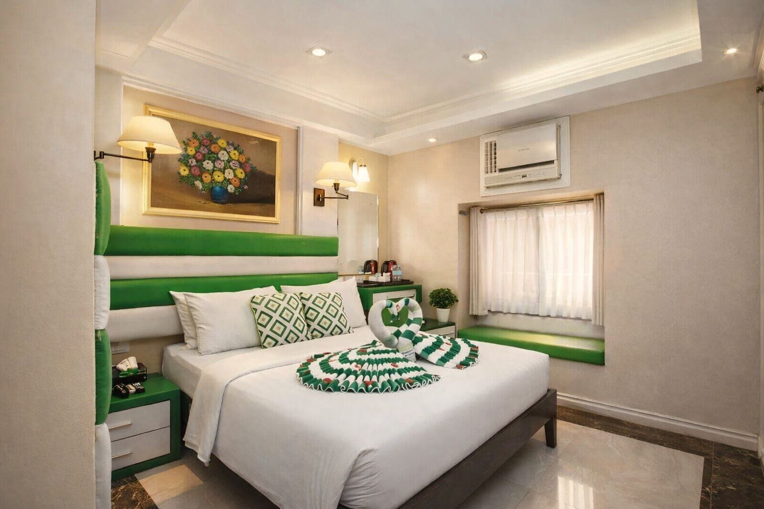 Quarto standard | Frigobar, cofres nos quartos, escrivaninha