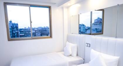 Clover Hotel City Center