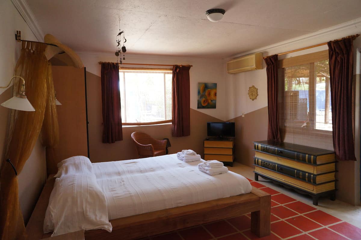 superior apartment | in-room safe, soundproofing, cots/infant beds, free wifi