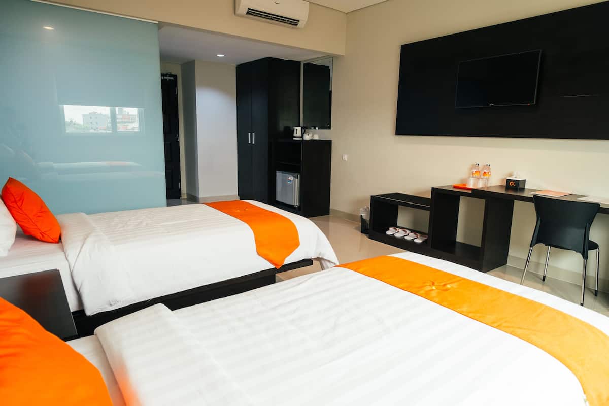 Super executive | Premium bedding, in-room safe, desk, blackout curtains
