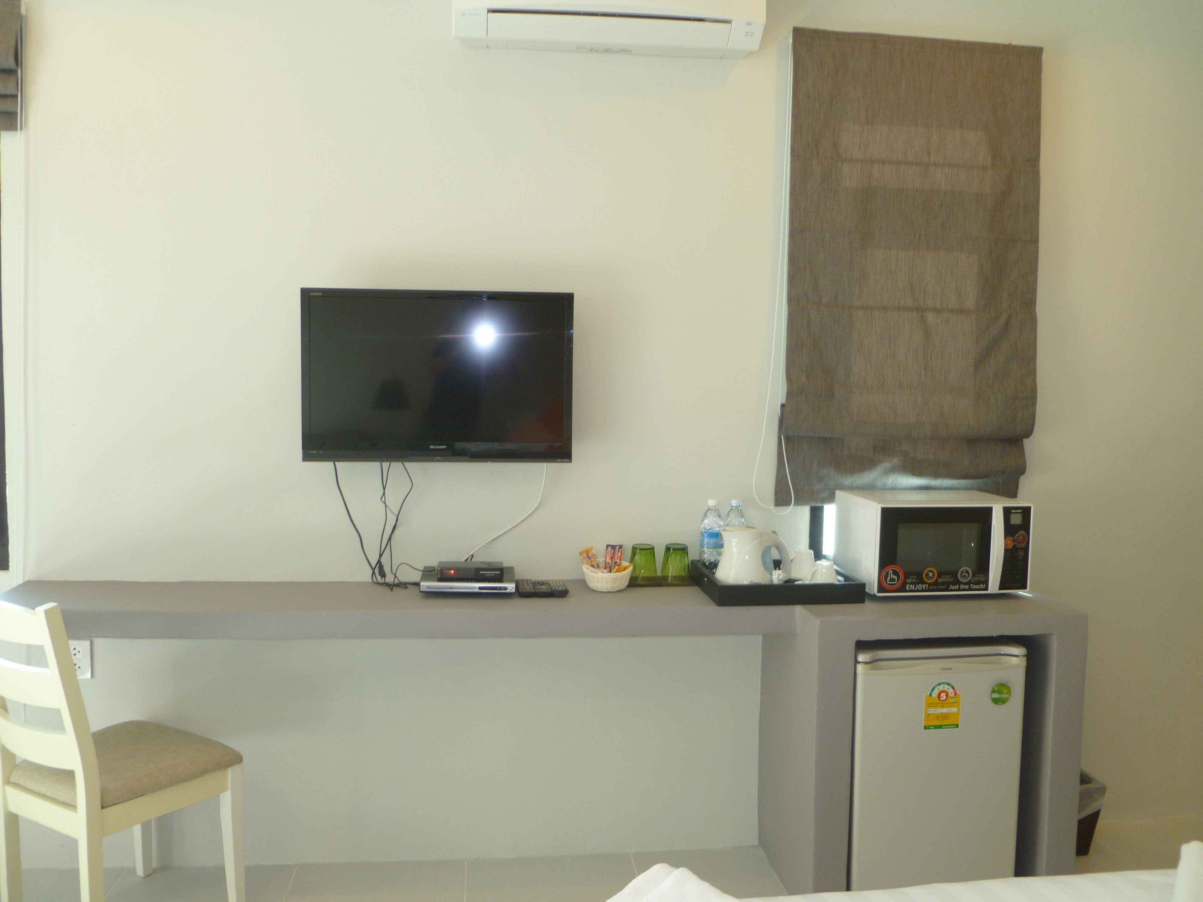 villa, 1 double bed, garden view | 1 bedroom, minibar, in-room safe, desk