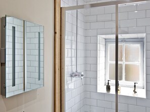Chambre double, salle de bain attenante (Wrackle) | Salle de bain