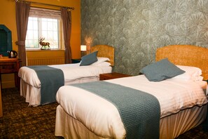 Camera Standard con 2 letti singoli, bagno in camera (Room 1)