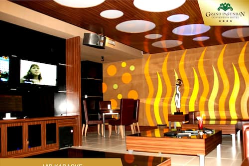 Karaoke room