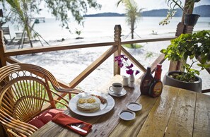 Breakfast area - Orchid Resort (Koh Rong Sanloem)