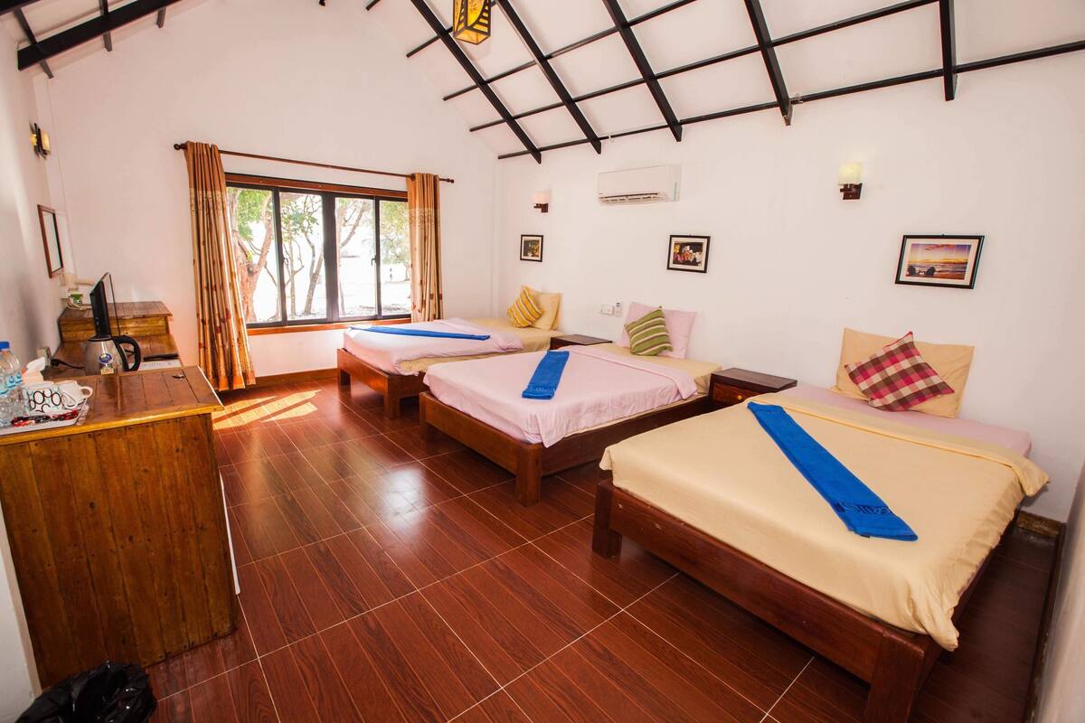 Bungalow Deluxe, 3 lits une place, vue mer