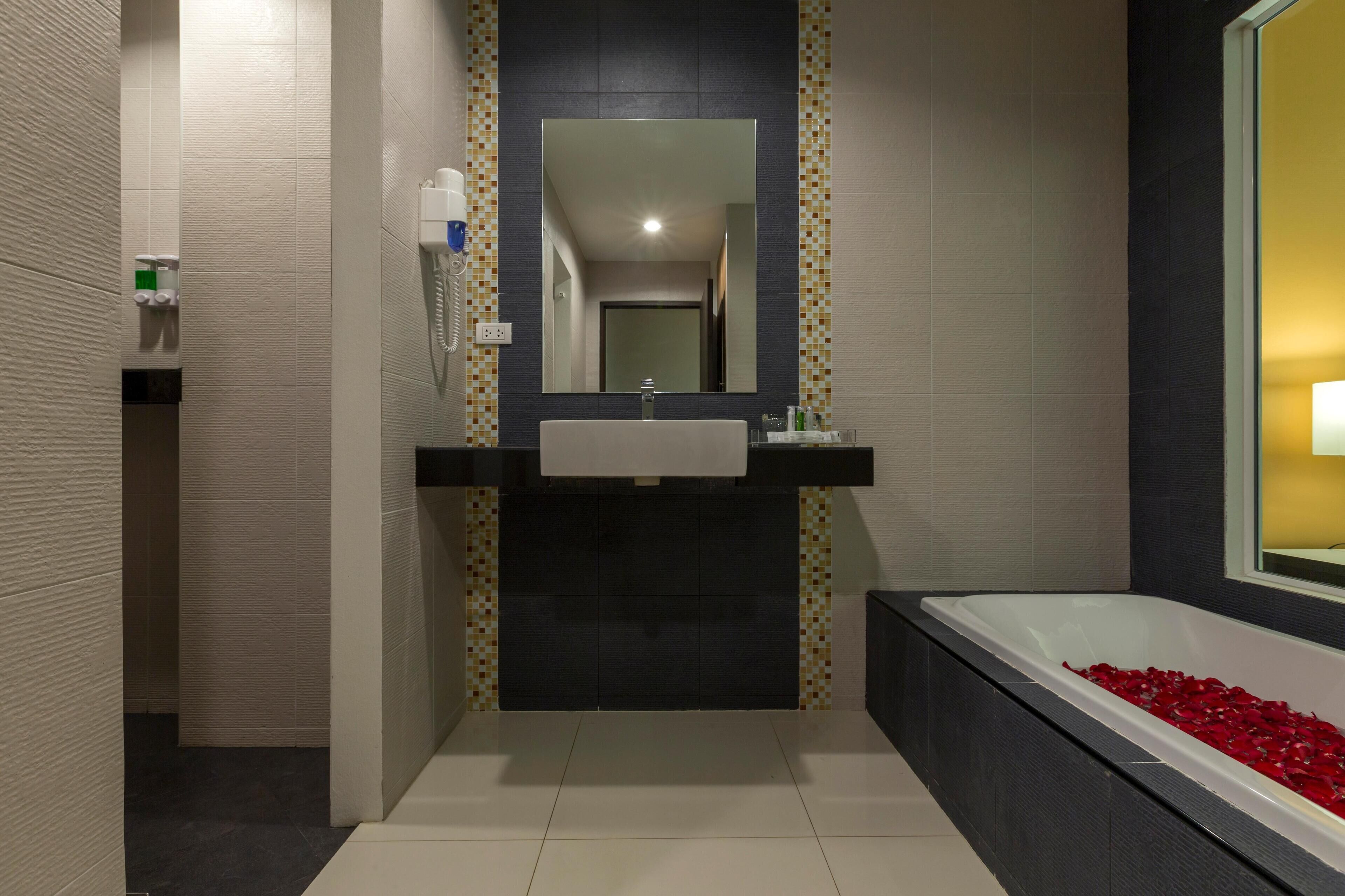 Foto - Chanalai Hillside Resort, Karon Beach