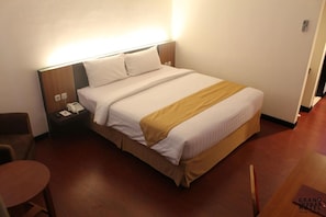 Minibar, in-room safe, free WiFi, bed sheets