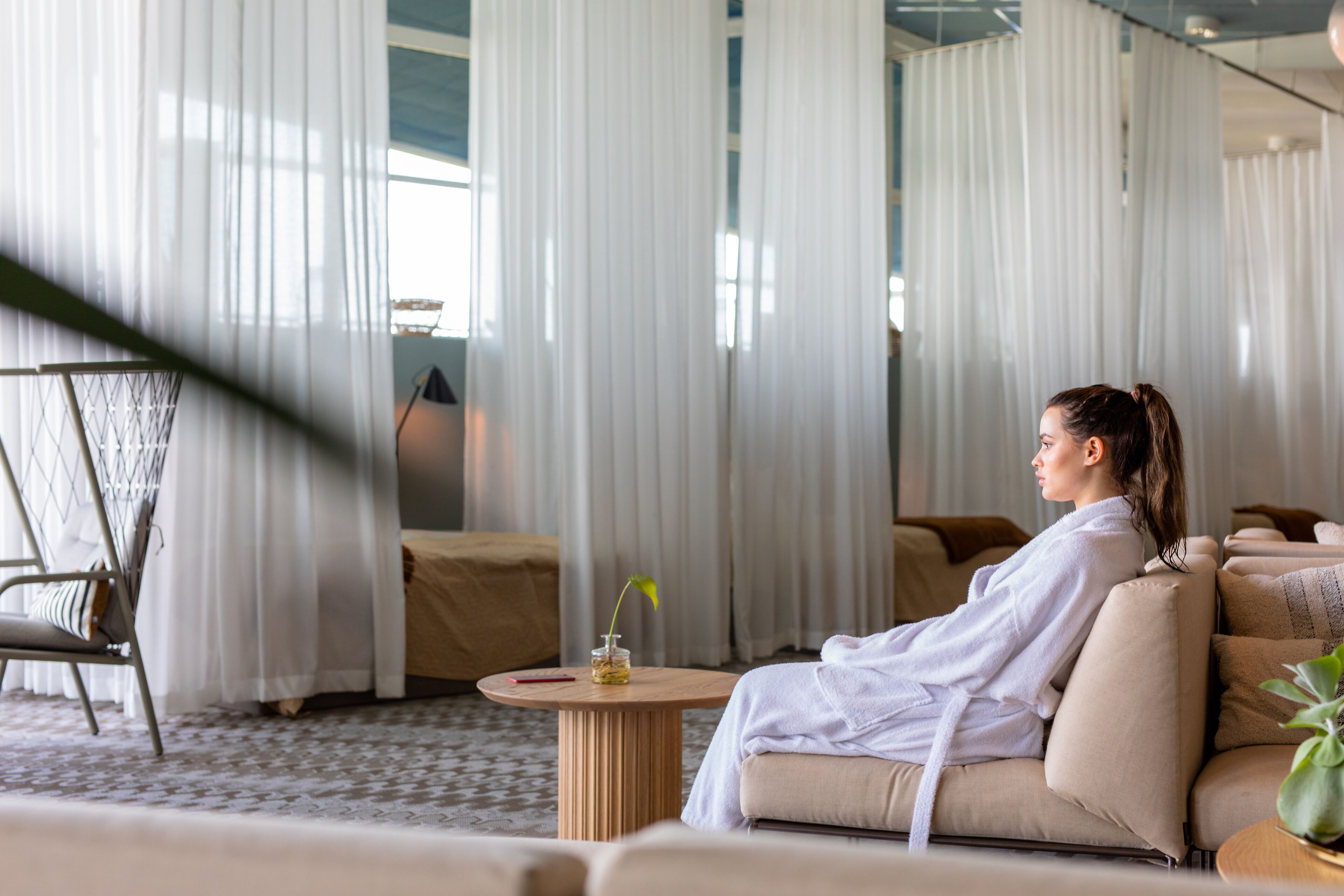 Sauna, hot tub, steam room, massages