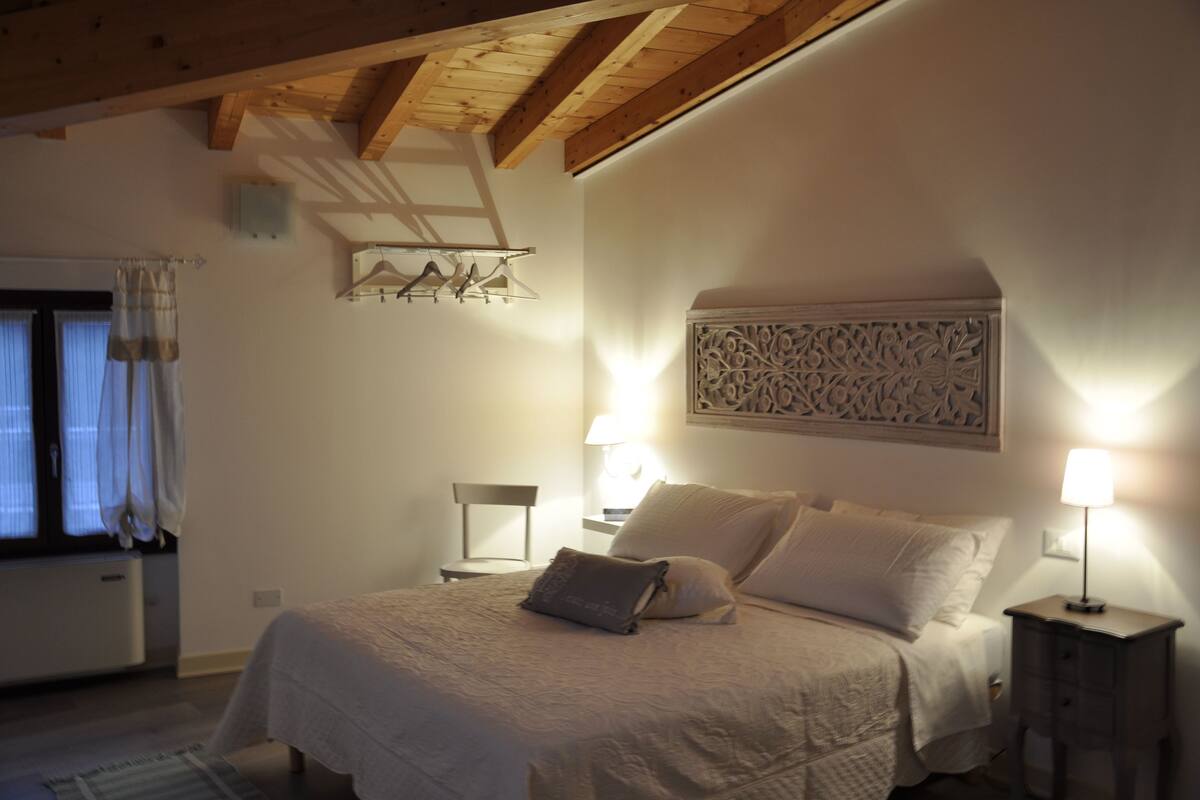 Standard Room | Desk, free WiFi