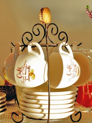 Free continental breakfast
