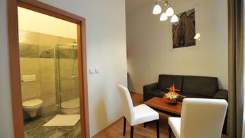 Apartment, Kitchen | Living area