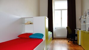 Twin Room, Shared Bathroom | WiFi (free) - Apartmánový Dům Centrum (Brno)