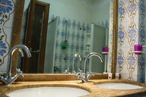 Bathroom - 4 Season B&B Roma (Rome)