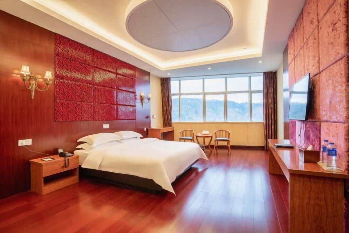 Ropa de cama hipoalergénica y minibar