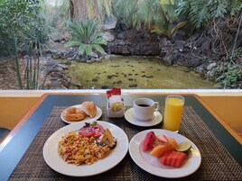 Desayuno continental todos los días (con cargo)