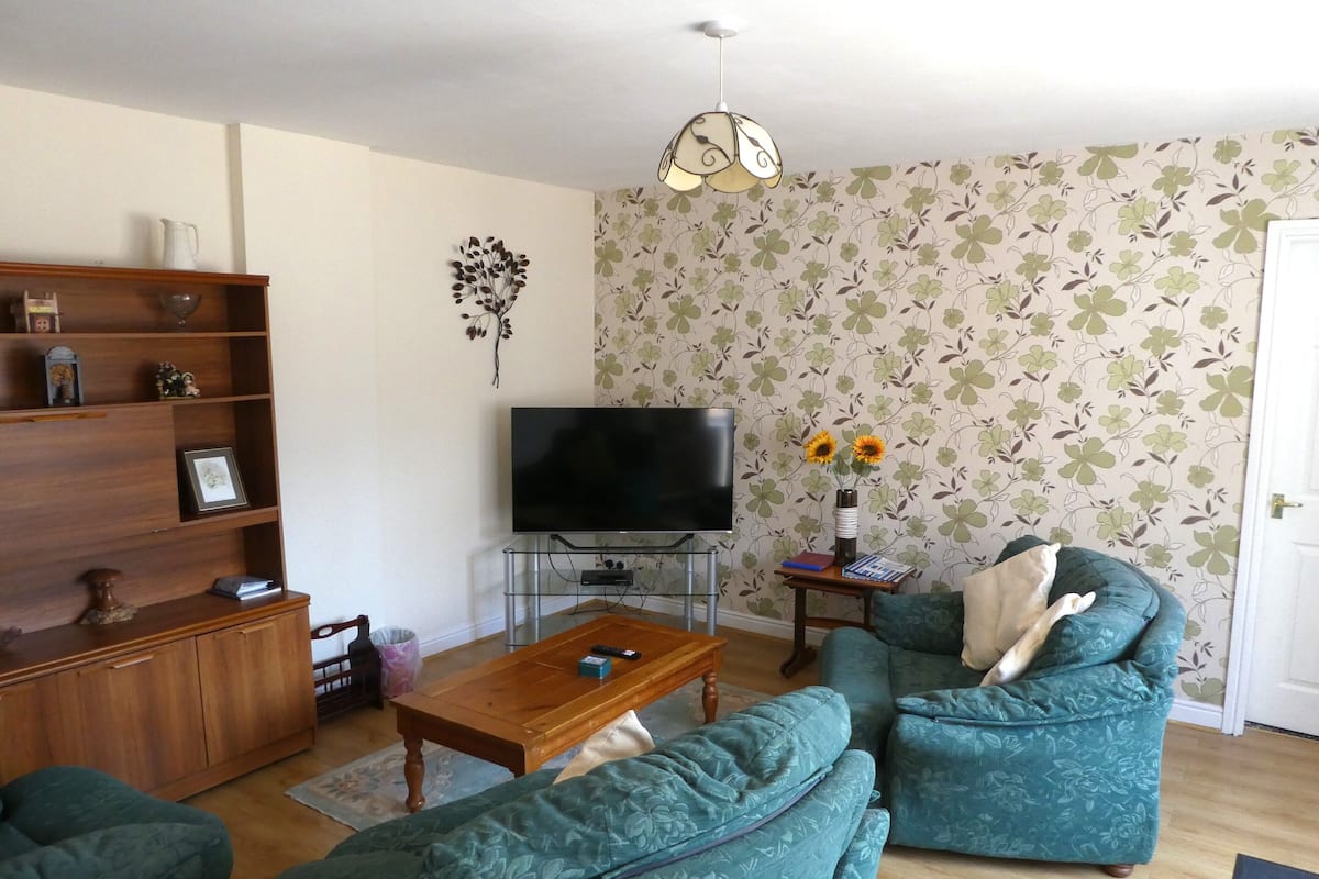 Cottage, Ensuite (Swallow) | Living area