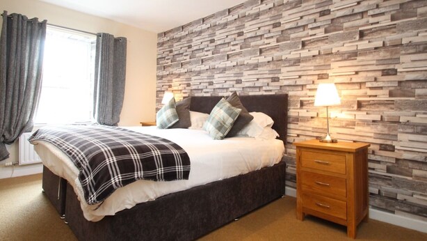 Deluxe Double Room, Ensuite - Acorn Guest House (Penrith)