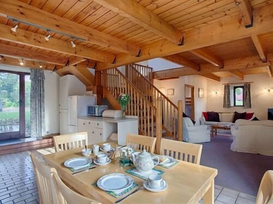 Standard Cottage, Private Bathroom (The Barn)