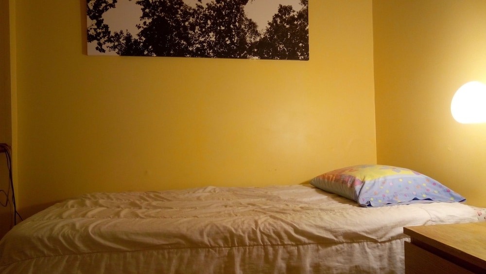 Ottawa Backpackers Inn by null