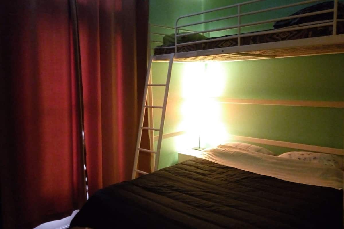 Private Triple Room | Individually furnished, free WiFi, bed sheets