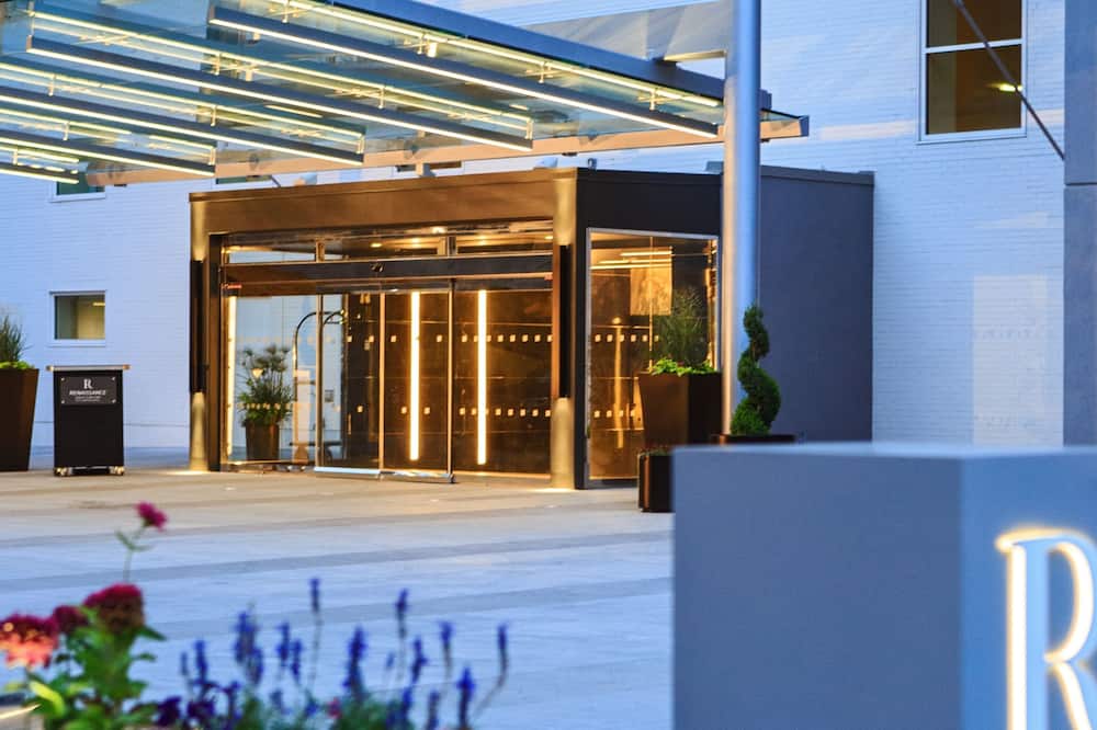 Renaissance Denver Downtown City Center Hotel