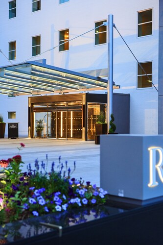 Renaissance Denver Downtown City Center Hotel