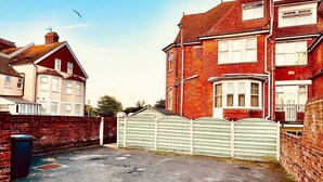 Unclassified image, 5 of 40, button - Smartsway Hotel & Wellness (Eastbourne)