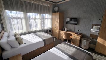 Standard Double or Twin Room, Ensuite (Flexible-First Floor)