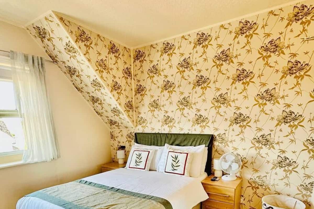 Standard Double or Twin Room, Ensuite (Flexible-First Floor)