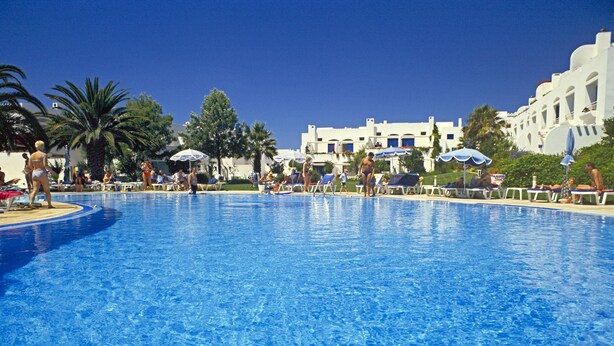 Outdoor pool - Cheerfulway Alto do Moinho Apartamentos (Albufeira)