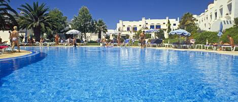 Outdoor pool, pool umbrellas, pool loungers