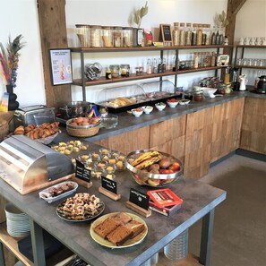 Ilmainen buffetaamiainen 