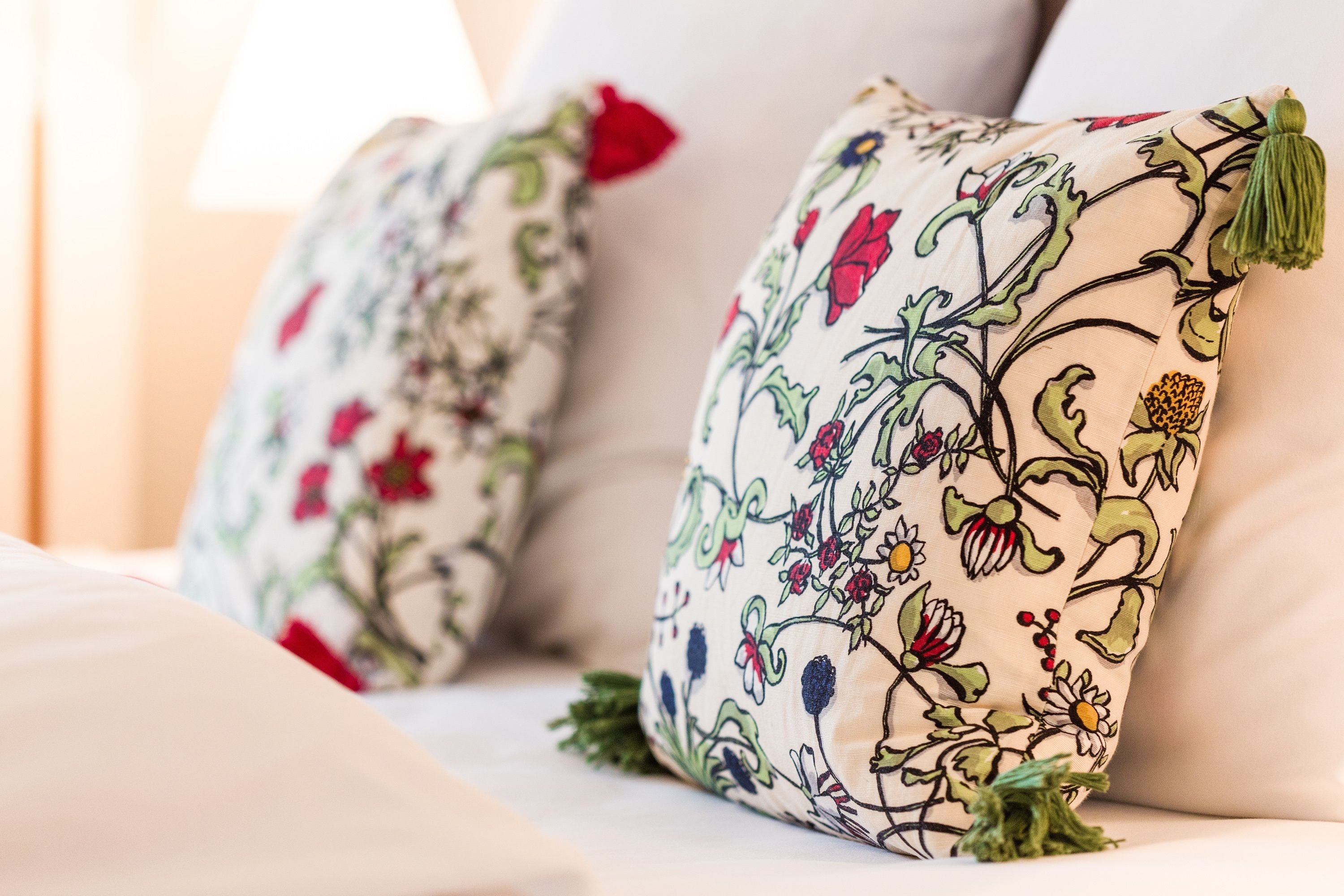 single room | hypo-allergenic bedding, down duvets, minibar, in-room safe