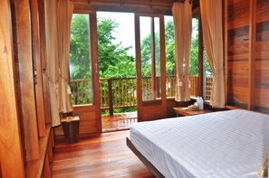Double Bed Fan Bungalow, Garden View