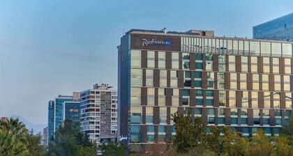 Radisson Blu Plaza El Bosque Santiago