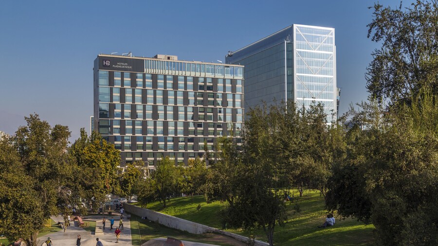 Radisson Blu Plaza El Bosque Santiago