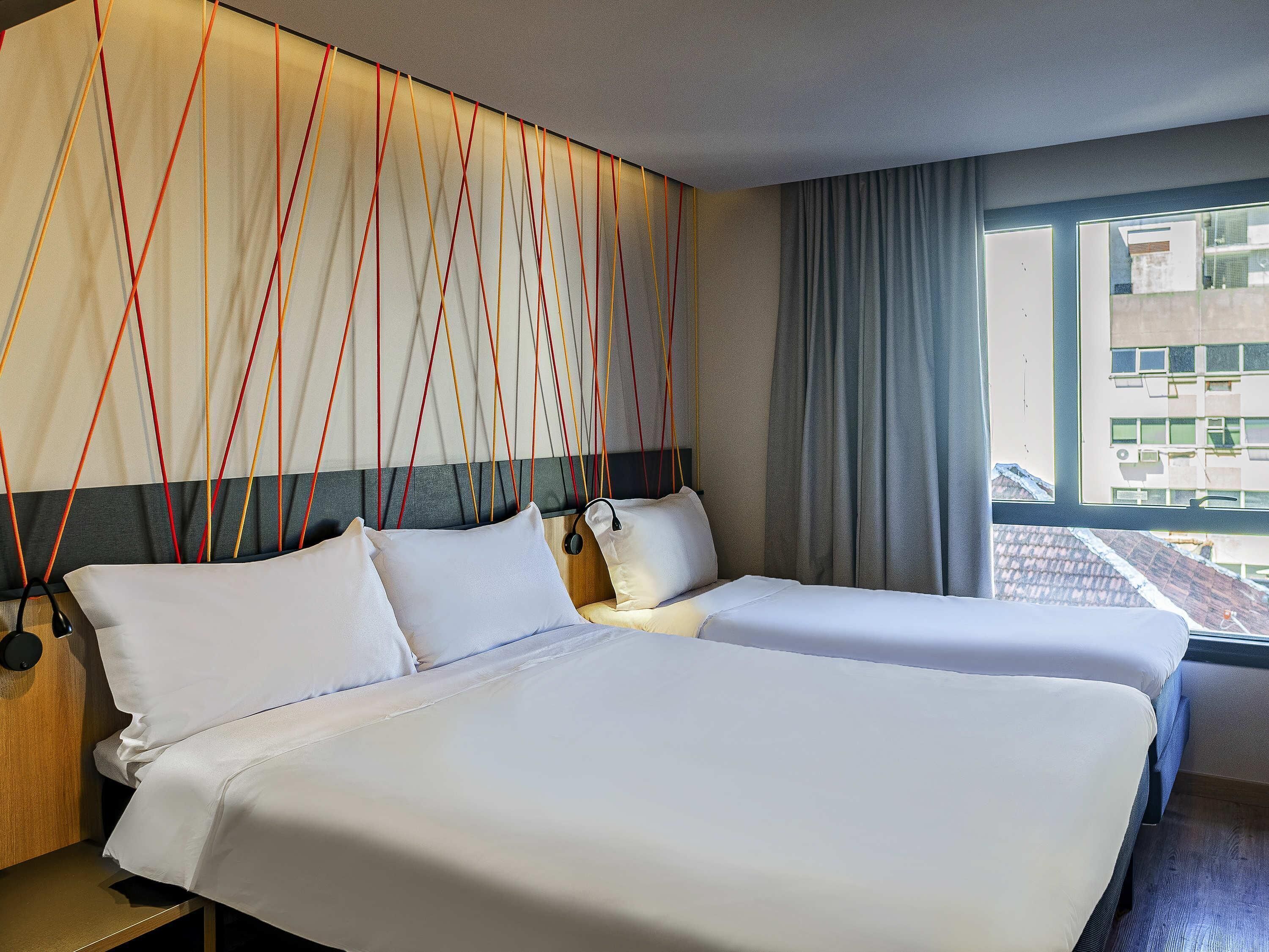 สแตนดาร์ดอพาร์ทเมนท์ (1 Double Bed and 1 Bunk Bed) | มินิบาร์, โต๊ะทำงาน, ผ้าม่านกันแสง, ห้องเก็บเสียง