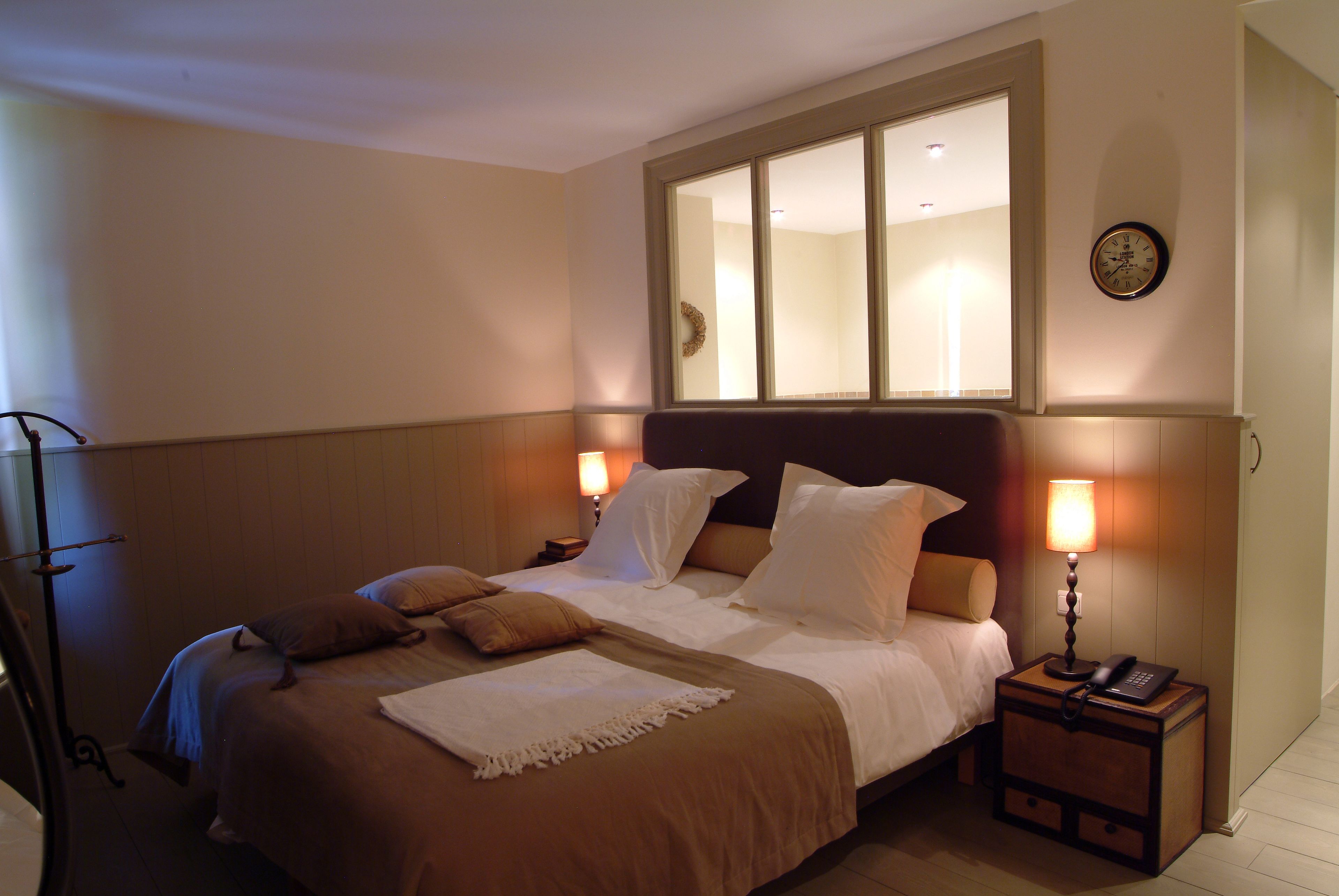 standard double room | minibar, in-room safe, desk, soundproofing