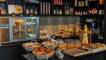 Daily buffet breakfast (EUR 25.00 per person)