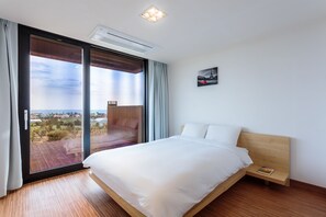 Deluxe Room - IRO Jeju (Seogwipo)