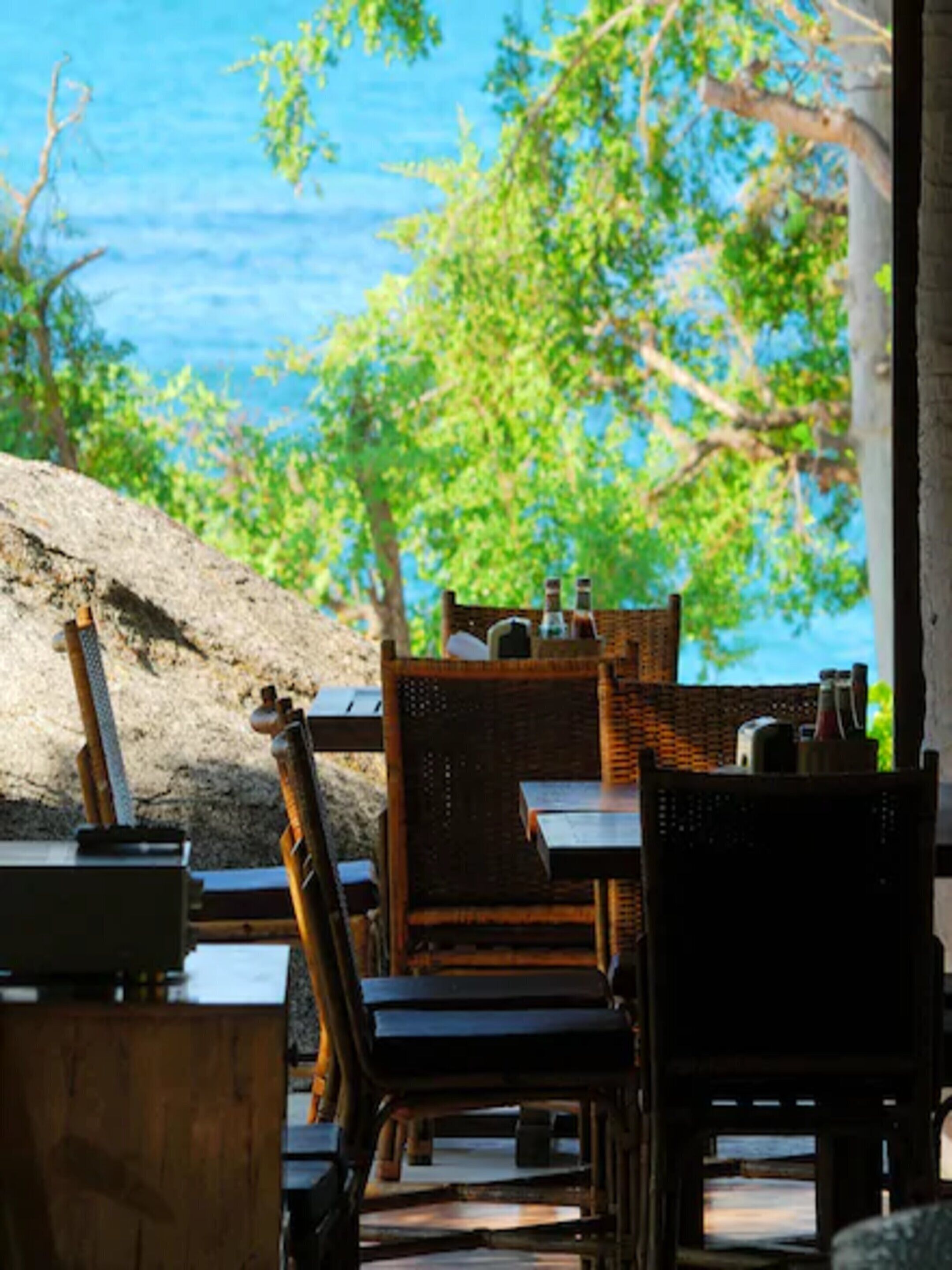 breakfast, lunch, dinner served; thai cuisine, sea views